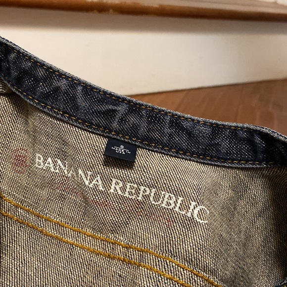Banana Republic denim collarless small jacket - Picture 3 of 4